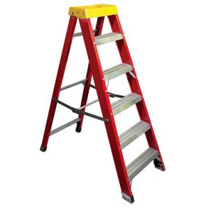 DC150 8 TREAD FIBRE GLASS STEP LADDER